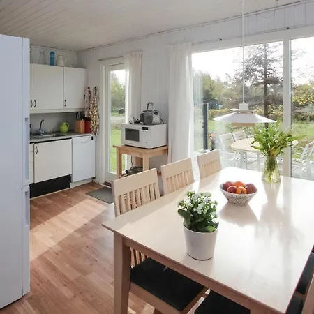 Hébergement de vacances Beautiful In With Kitchen Samsø