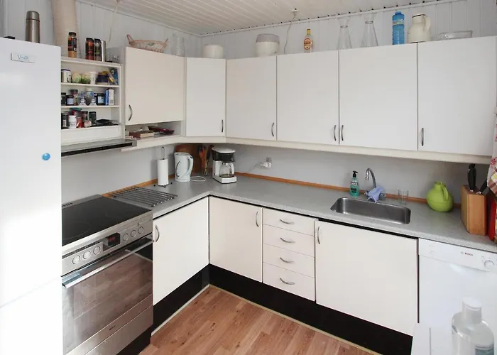 Beautiful In With Kitchen Samsø