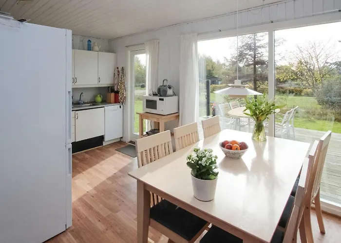 Hébergement de vacances Beautiful In With Kitchen Samsø